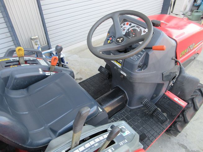 トラクター GF170 写真９