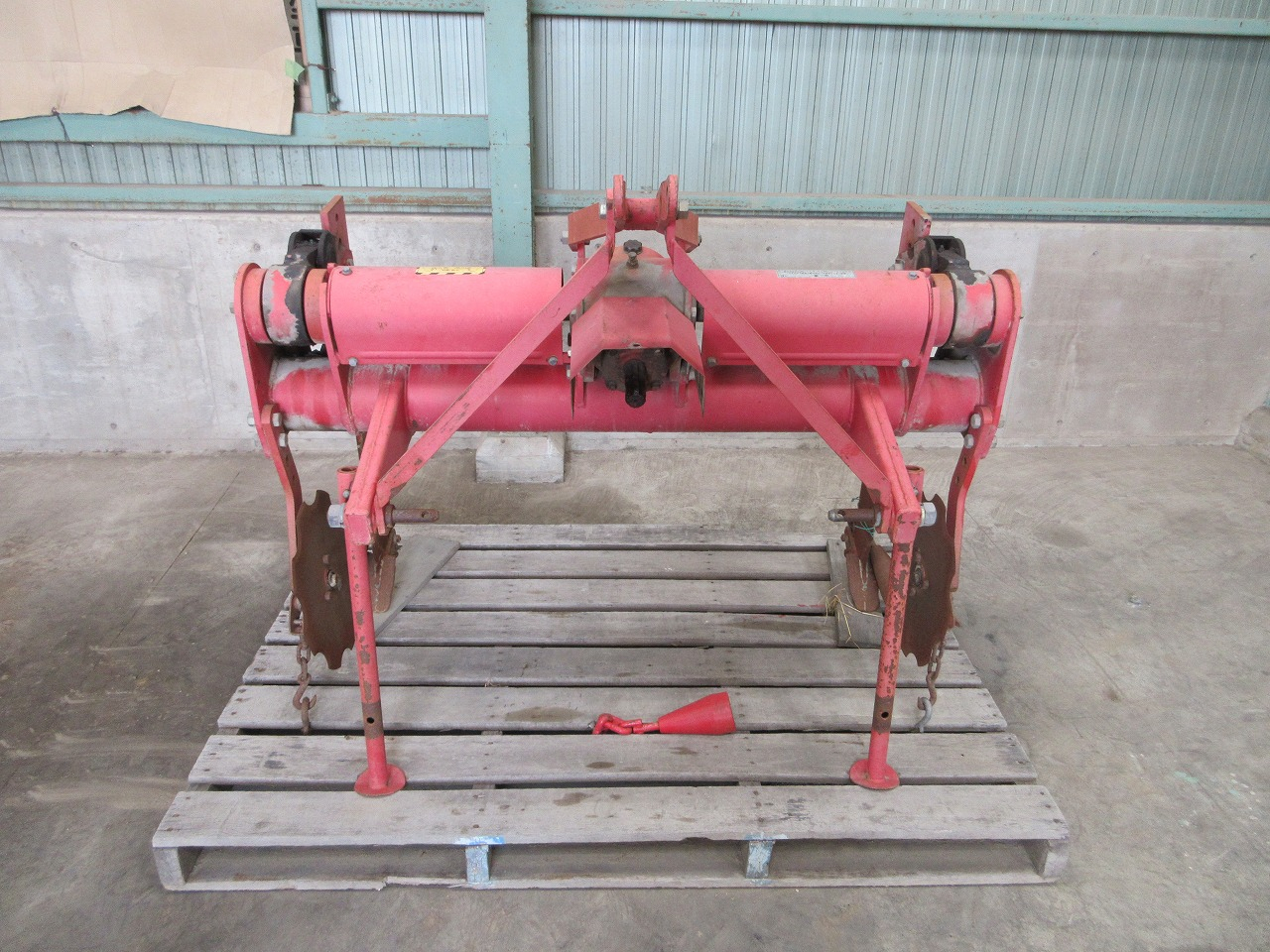 スガノ 振動サブソイラー 写真