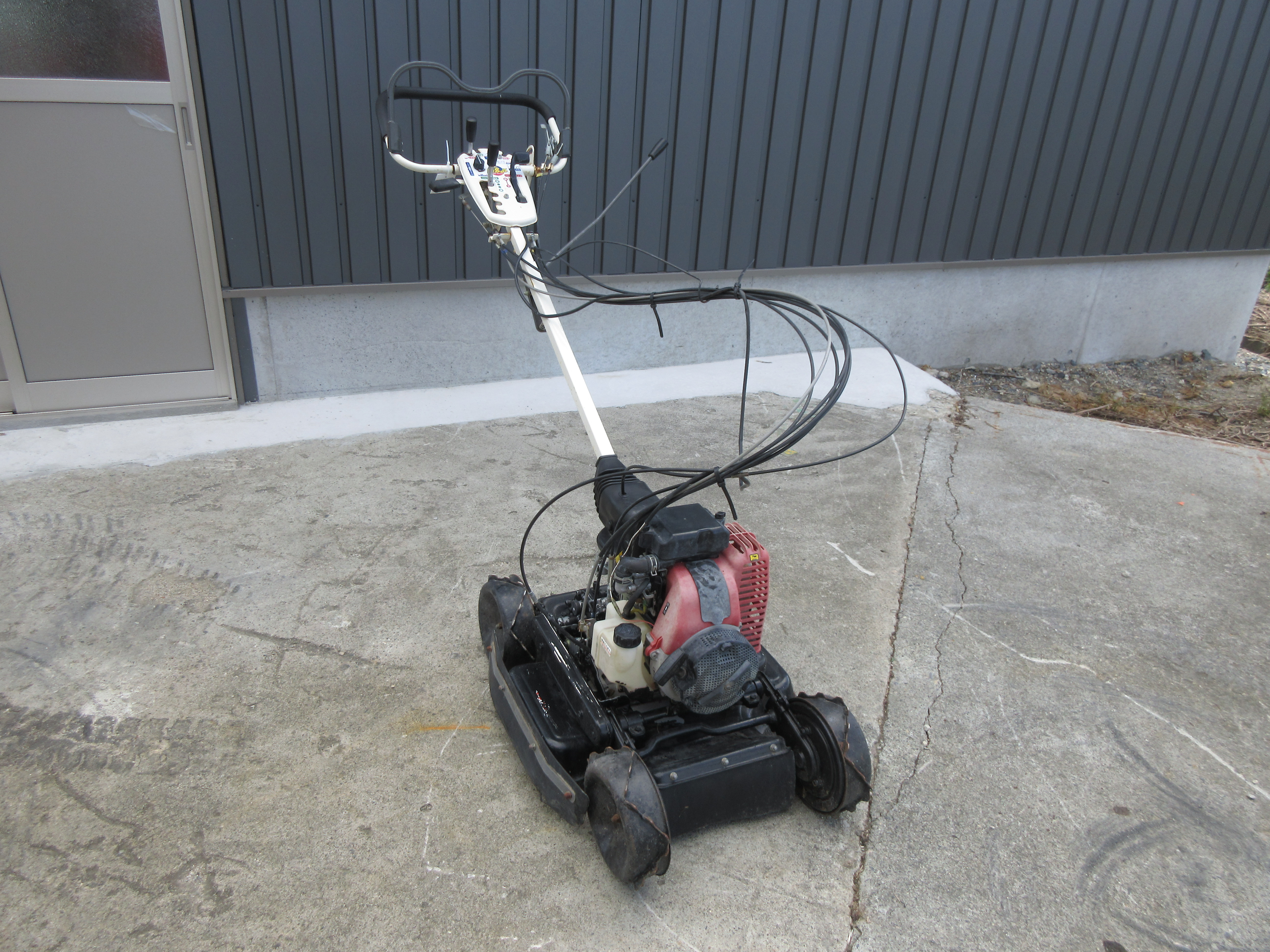 オーレック スパイダーモア 写真