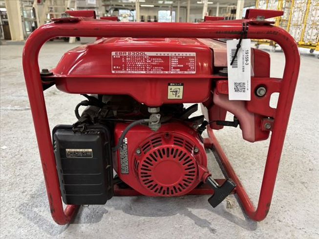 発電機 EBR2300L 写真２
