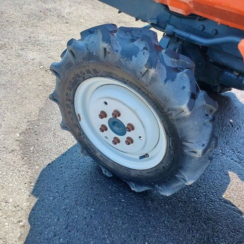 トラクター B1-17D 写真４