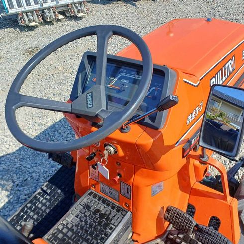 トラクター B1-17D 写真３