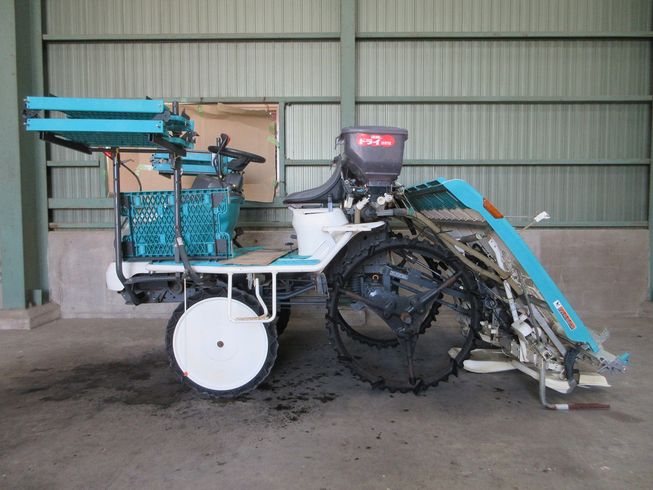 田植機 NSU55-F 写真３