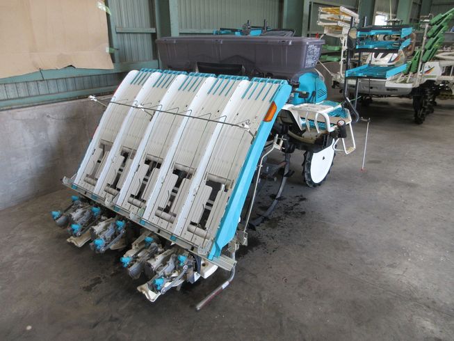 田植機 NSU55-F 写真４