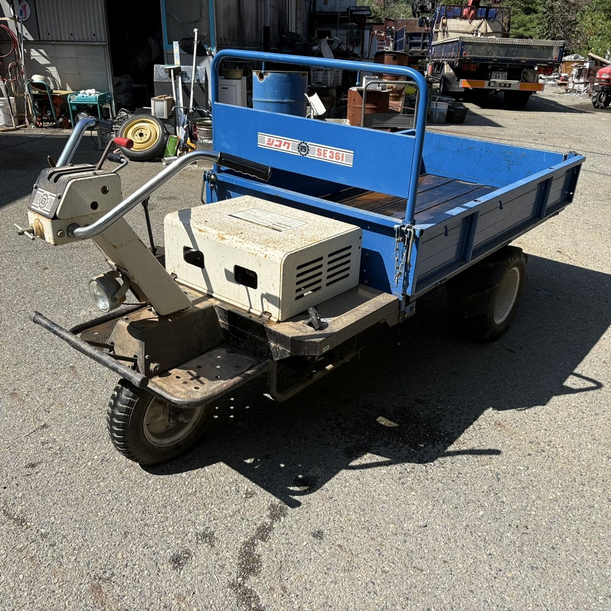 四国製作所 運搬機 写真