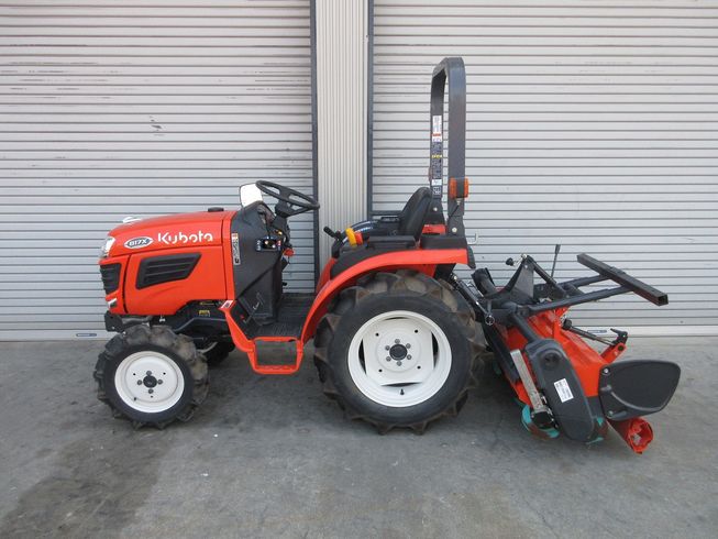 トラクター B17X-BSMAG 写真３