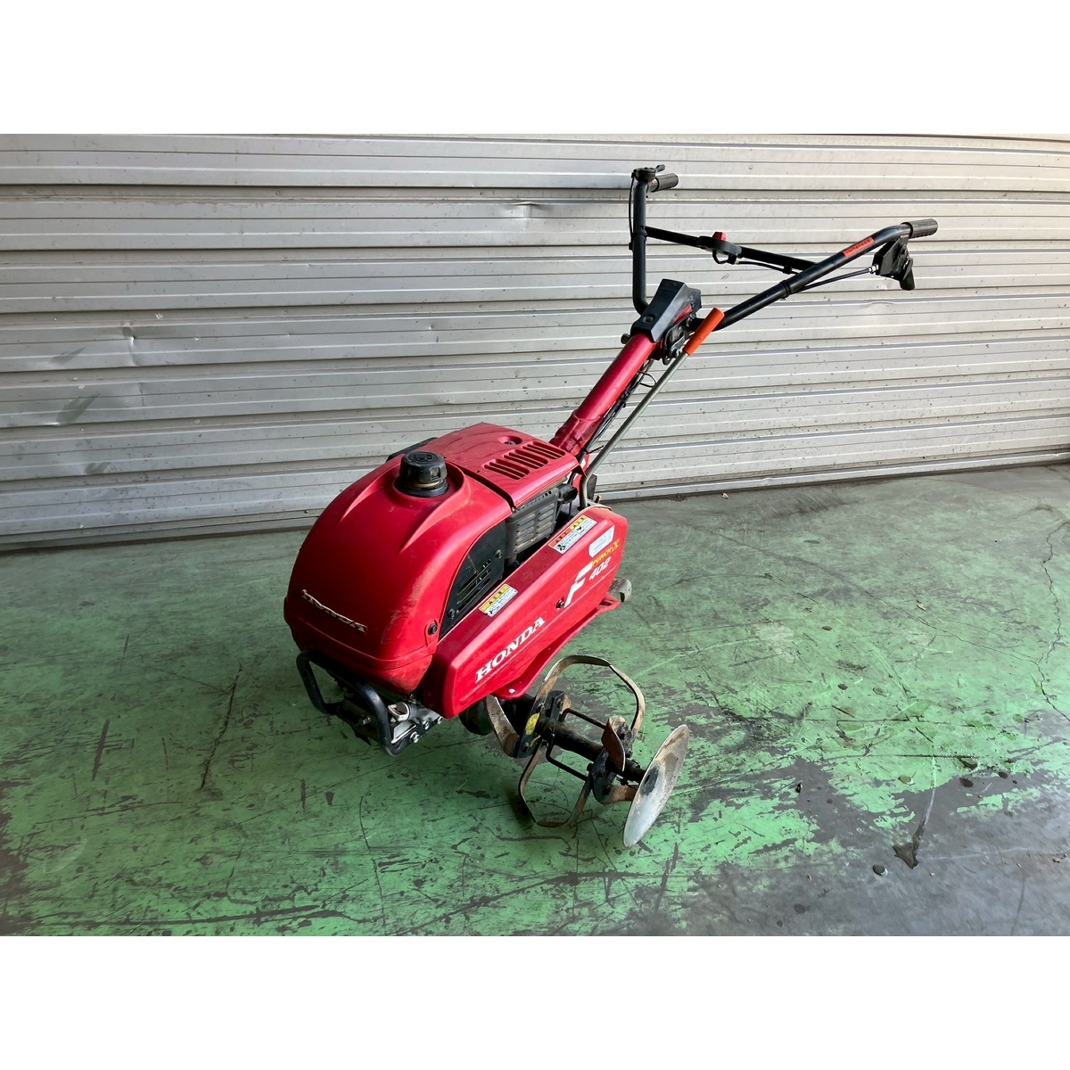 ホンダ 耕運機 写真