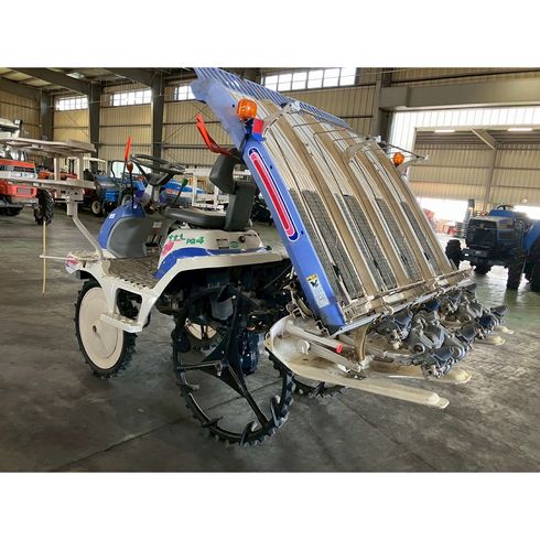 田植機 PQ4-D 写真４