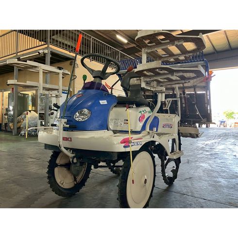 イセキ 田植機 写真