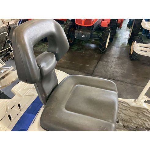 田植機 PQ4-D 写真９