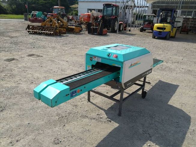 ほうれん草調整機 NC300 写真５