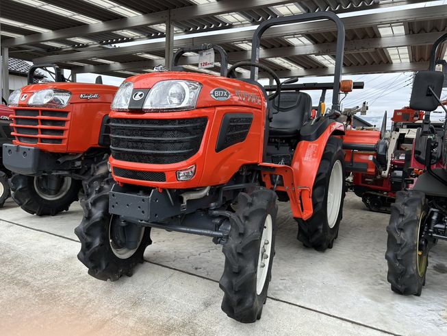 トラクター B17XBSMAG 写真２