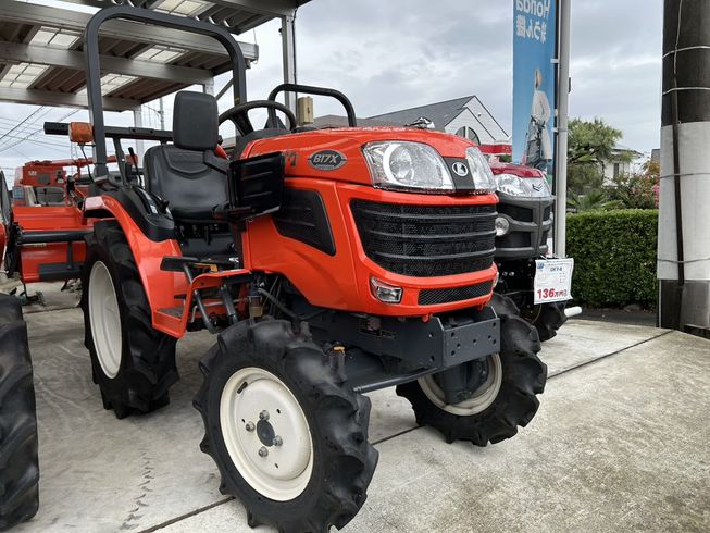 クボタ トラクター 写真