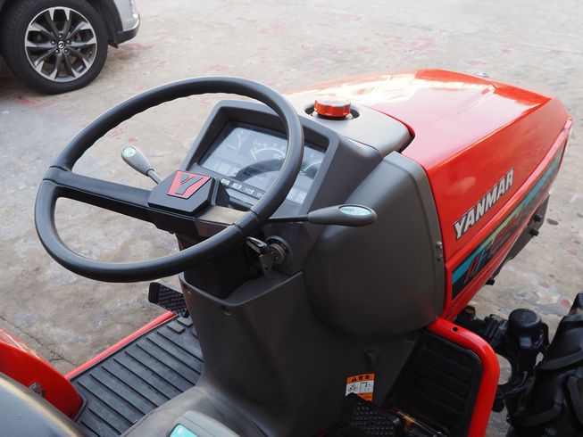 トラクター AF224 写真５