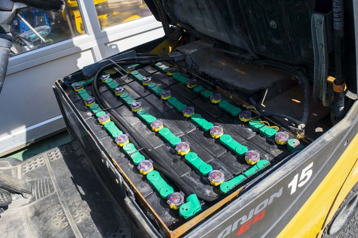 フォークリフト FB15-12 写真６