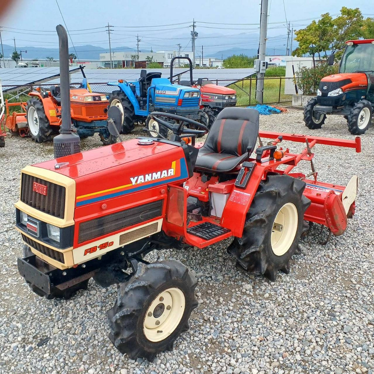 ヤンマー トラクター 写真