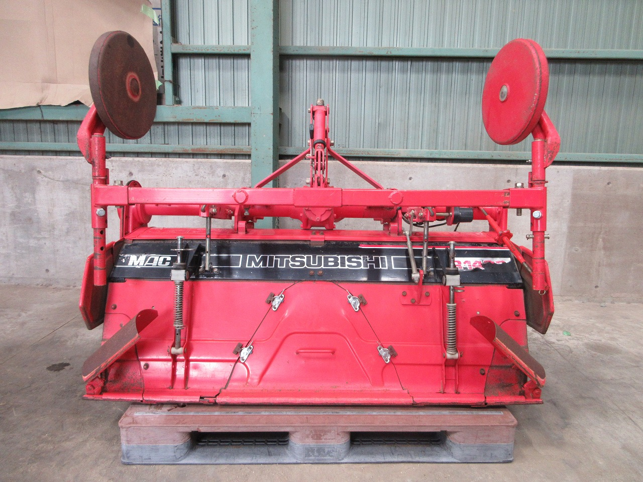 三菱 ロータリー 写真