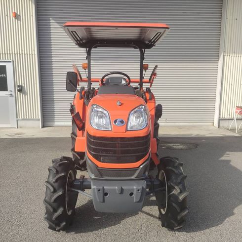 トラクター T245D 写真２