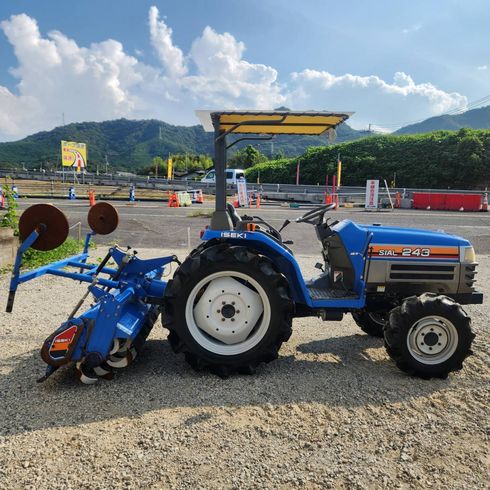 トラクター TF243 写真６