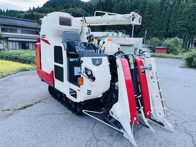 コンバイン V221 写真２