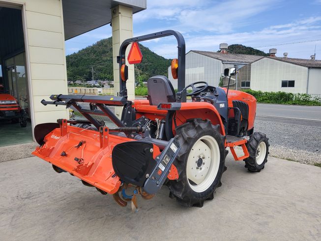 トラクター SL24 写真４