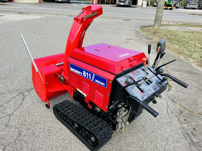 除雪機 スノーピーIZG811 写真４