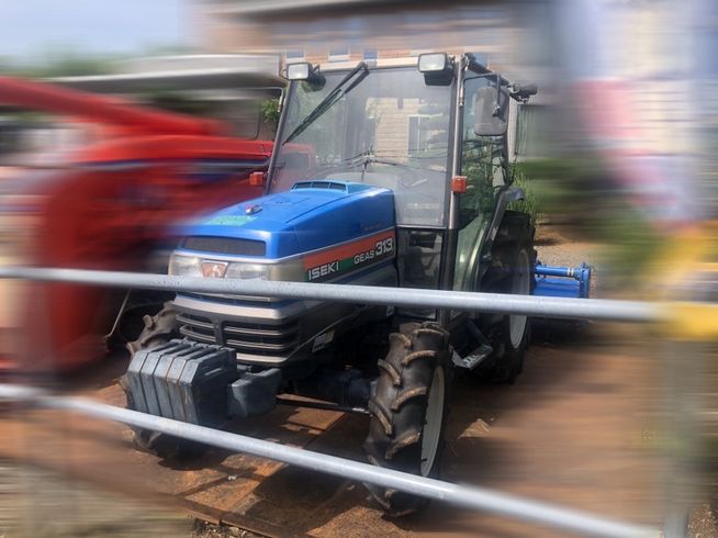 イセキ トラクター 写真