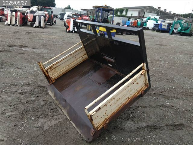 クマガイ 整地キャリア 写真