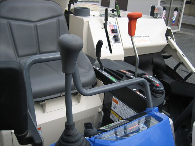 コンバイン HVZ211G-EZKHWC 写真８