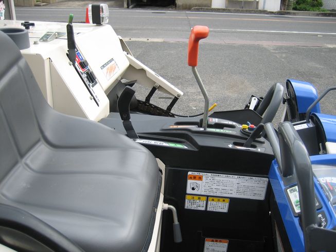 コンバイン HVZ211G-EZKHWC 写真９