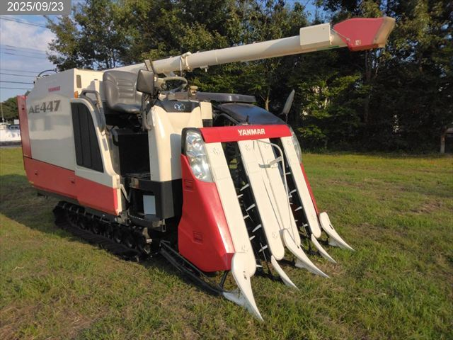 ヤンマー コンバイン 写真