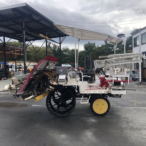 田植機 YR8D 写真４