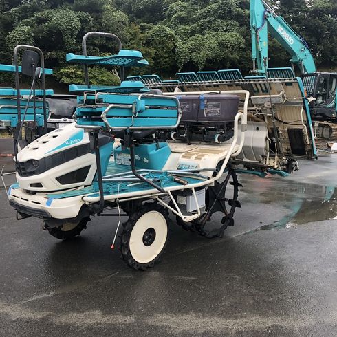 クボタ 田植機 写真