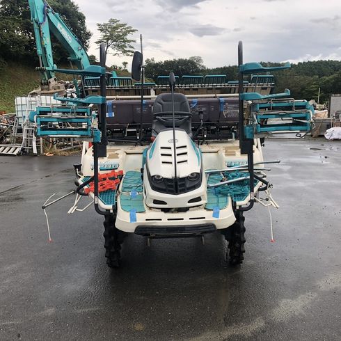 田植機 EP8D 写真３