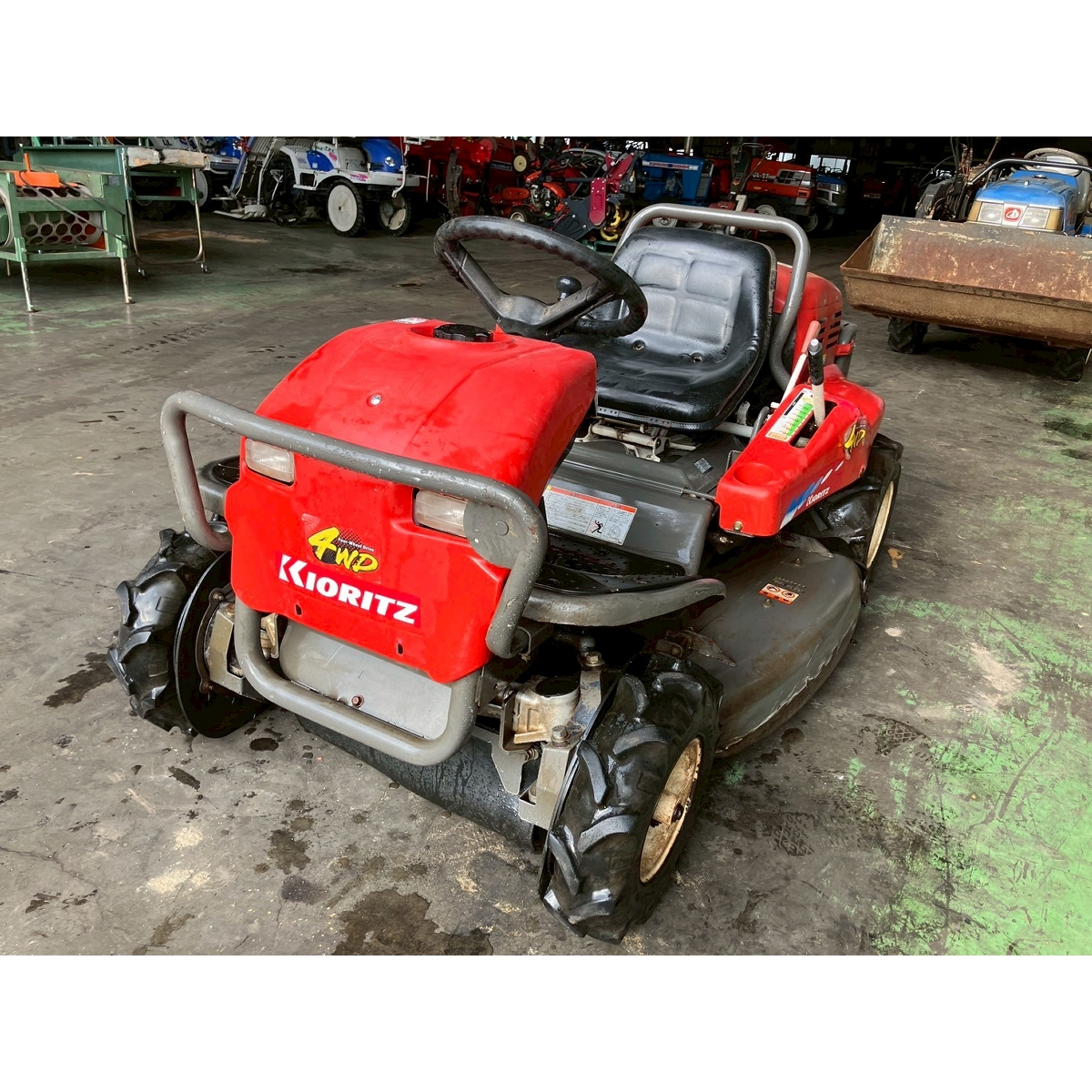 共立 草刈機 写真