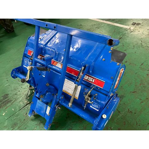 イセキ ロータリー 写真