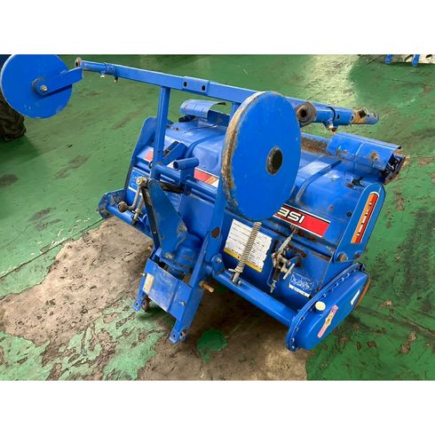 イセキ ロータリー 写真