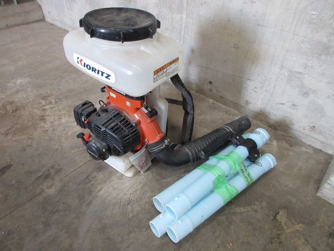 背負式動力噴霧機 DME305G 写真２