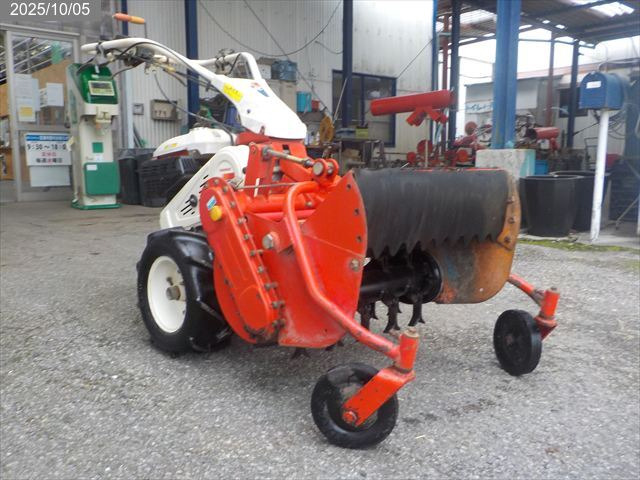 ヤンマー ハンマーナイフモア 写真