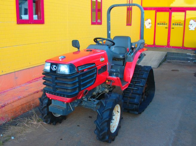 クボタ トラクター 写真