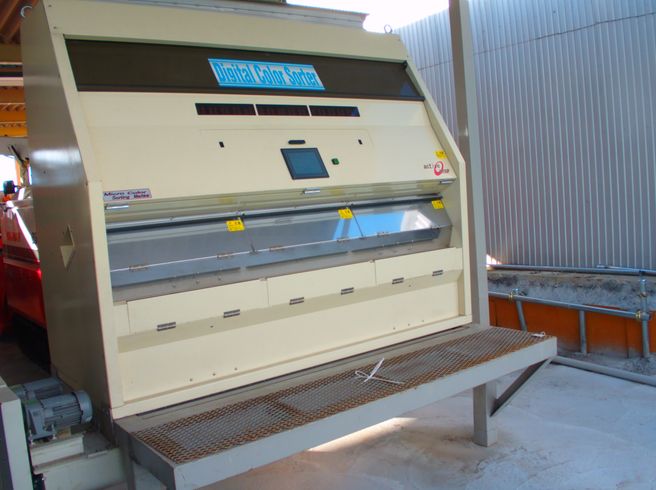 アクティブ 色彩選別機 写真