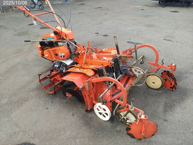 クボタ マルチャー 写真