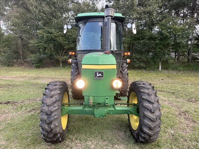 トラクター 2250 写真５