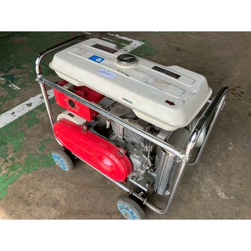 インバーター発電機 E2800 写真２