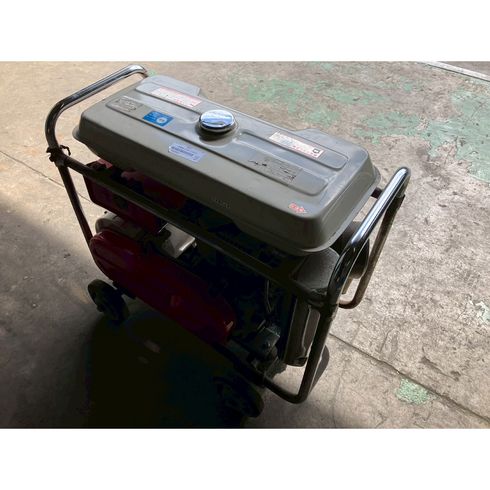 インバーター発電機 E2800 写真４