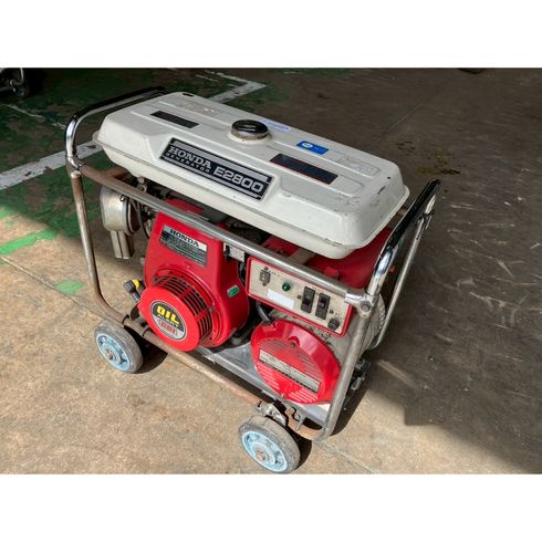 インバーター発電機 E2800 写真２