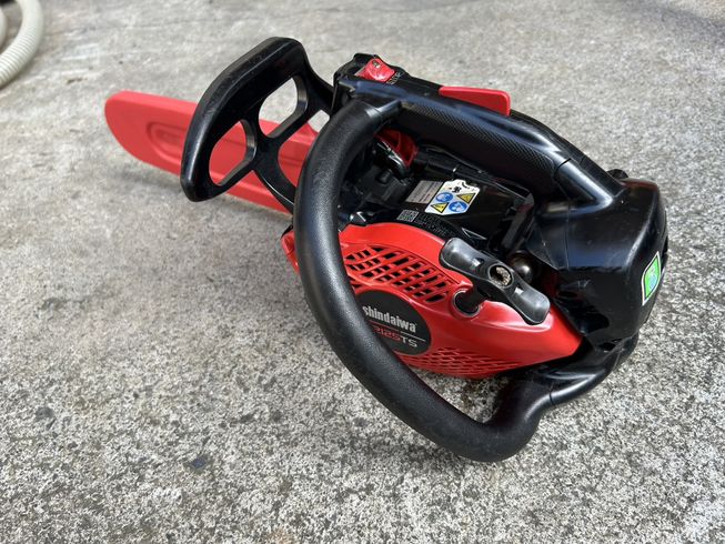 チェーンソー E2125TS/250SPS 写真３