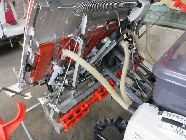 田植機 AW4-F 写真８