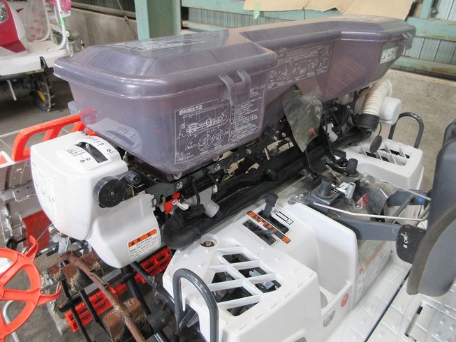 田植機 AW4-F 写真９