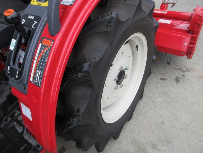 トラクター GS232＋フロントローダー 写真９